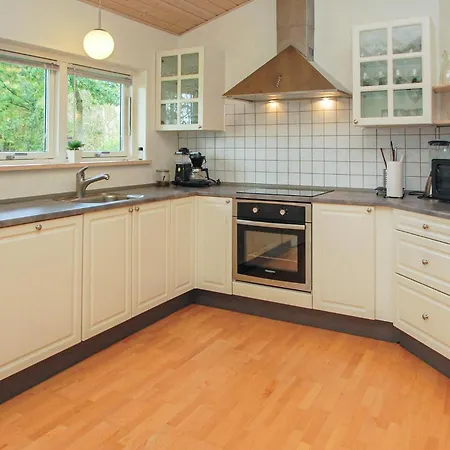 2 Bedroom Amazing In Egtved