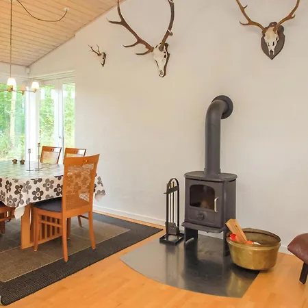 Ferienhaus 2 Bedroom Amazing In *